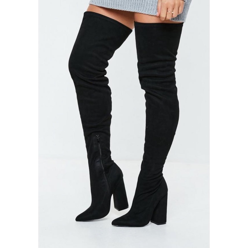 😍 Black Over The Knee flares heel boots!😍